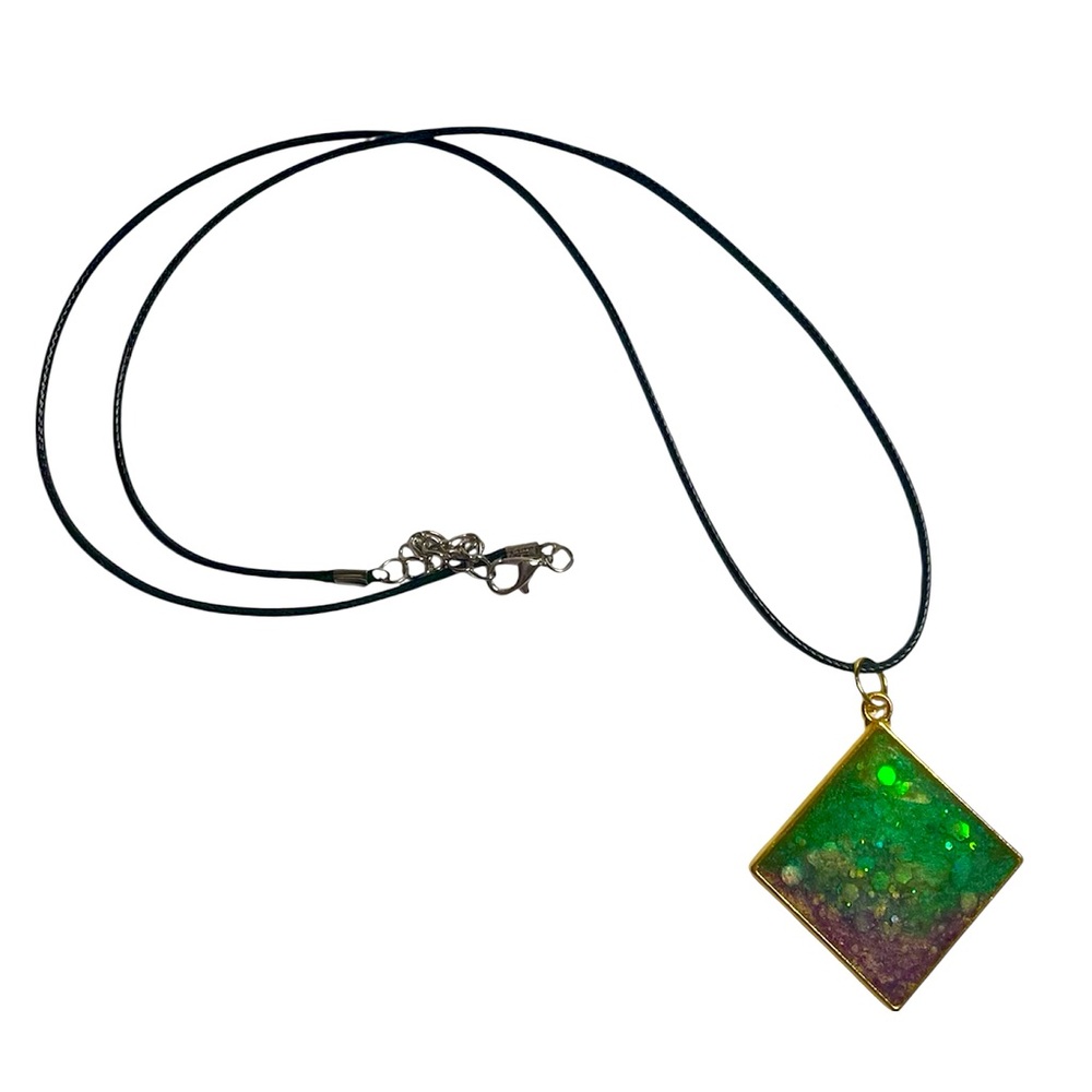 Handmade Resin Green and Purple Pendant Necklace